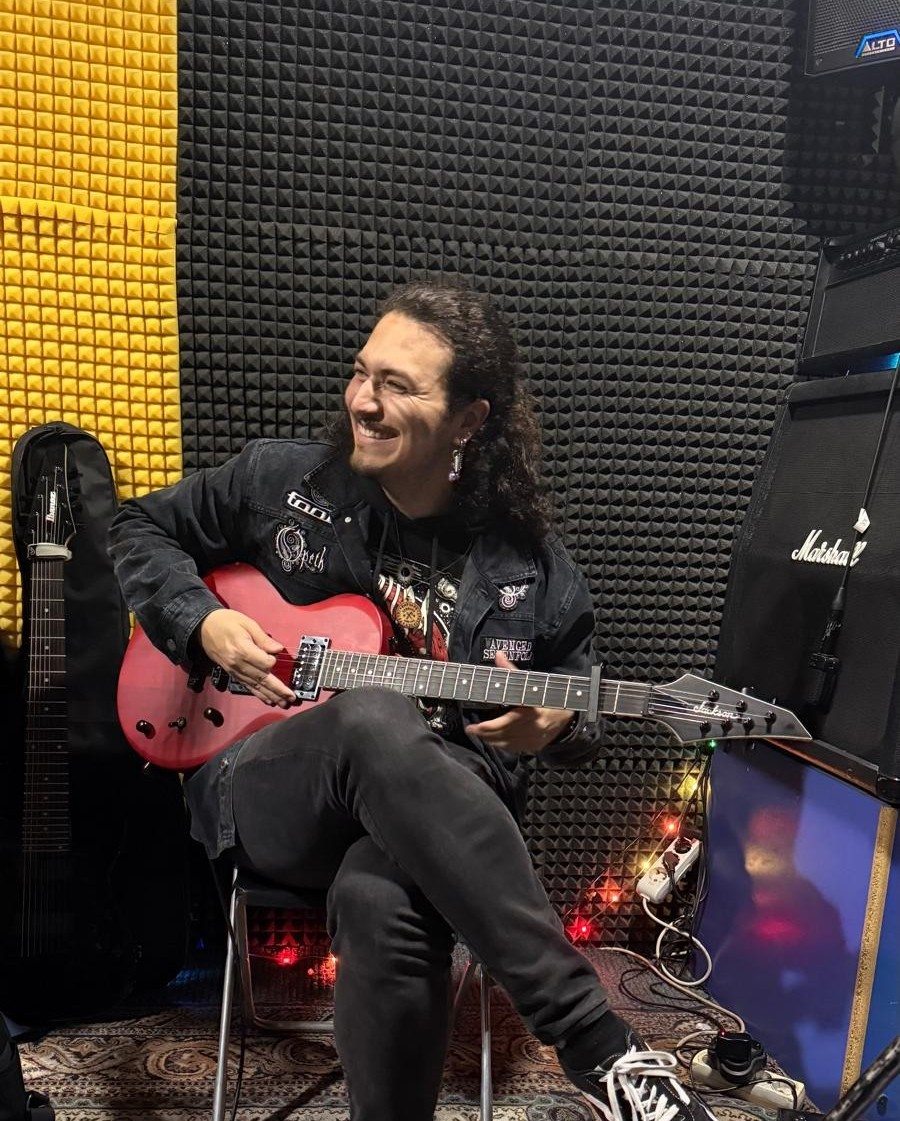 Mert in a music studio